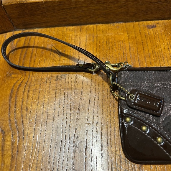 Coach Signature C Elegant Brown Wristlet with Gold Studs EUC! - Picture 2 of 12